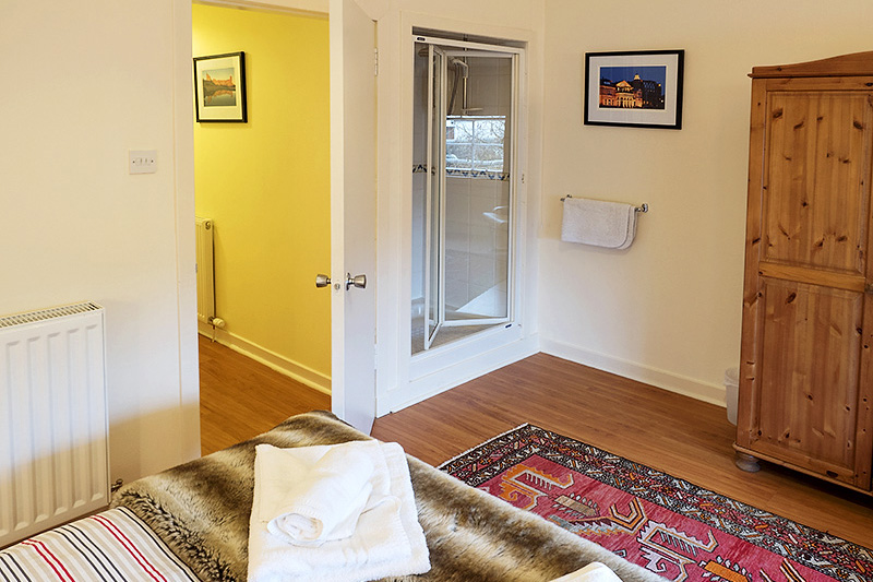 Main Bedroom En-suite Shower - 3c Gillespie Terrace, St Andrews